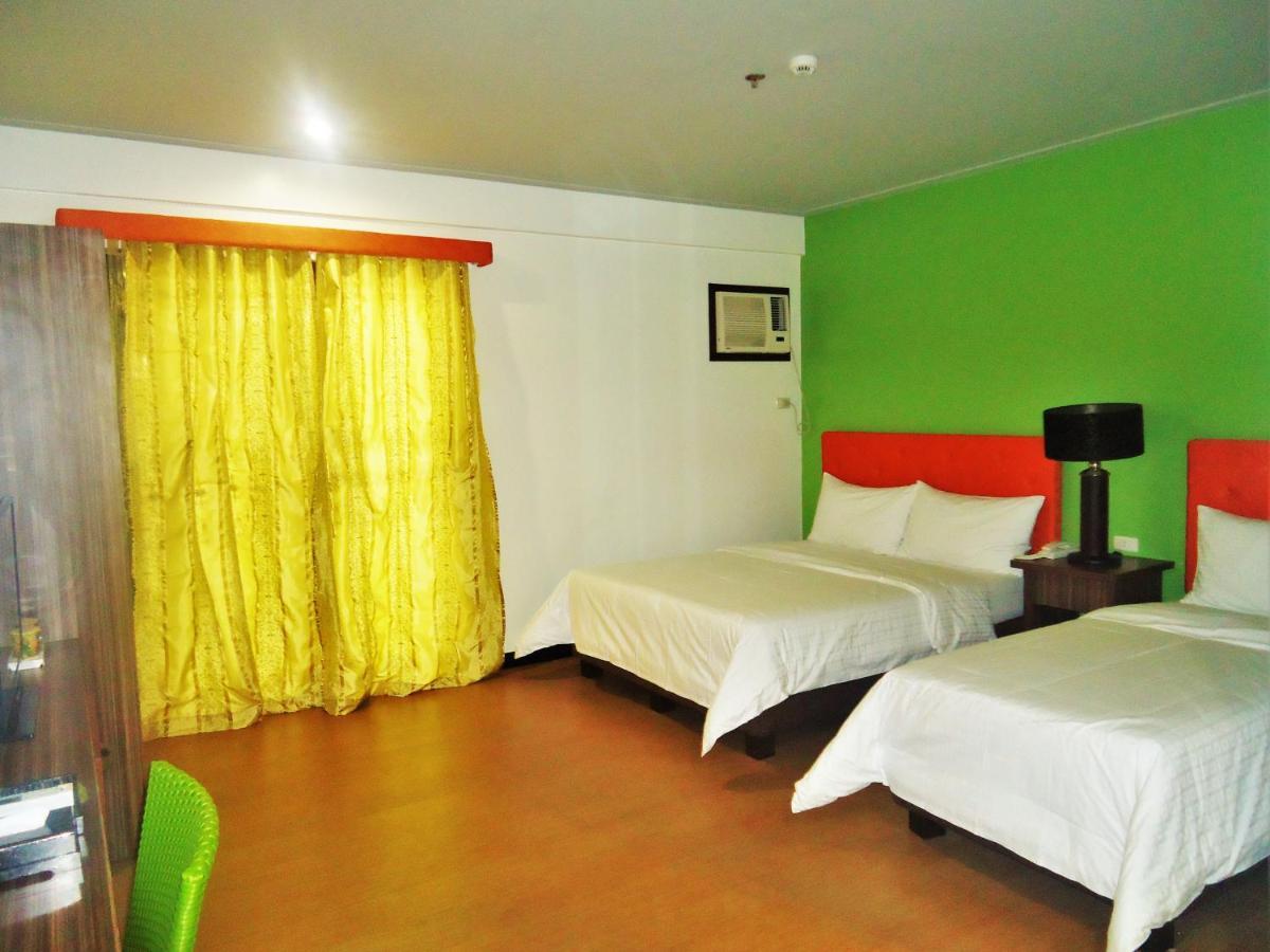 Momarco Forest Cove Tanay Extérieur photo
