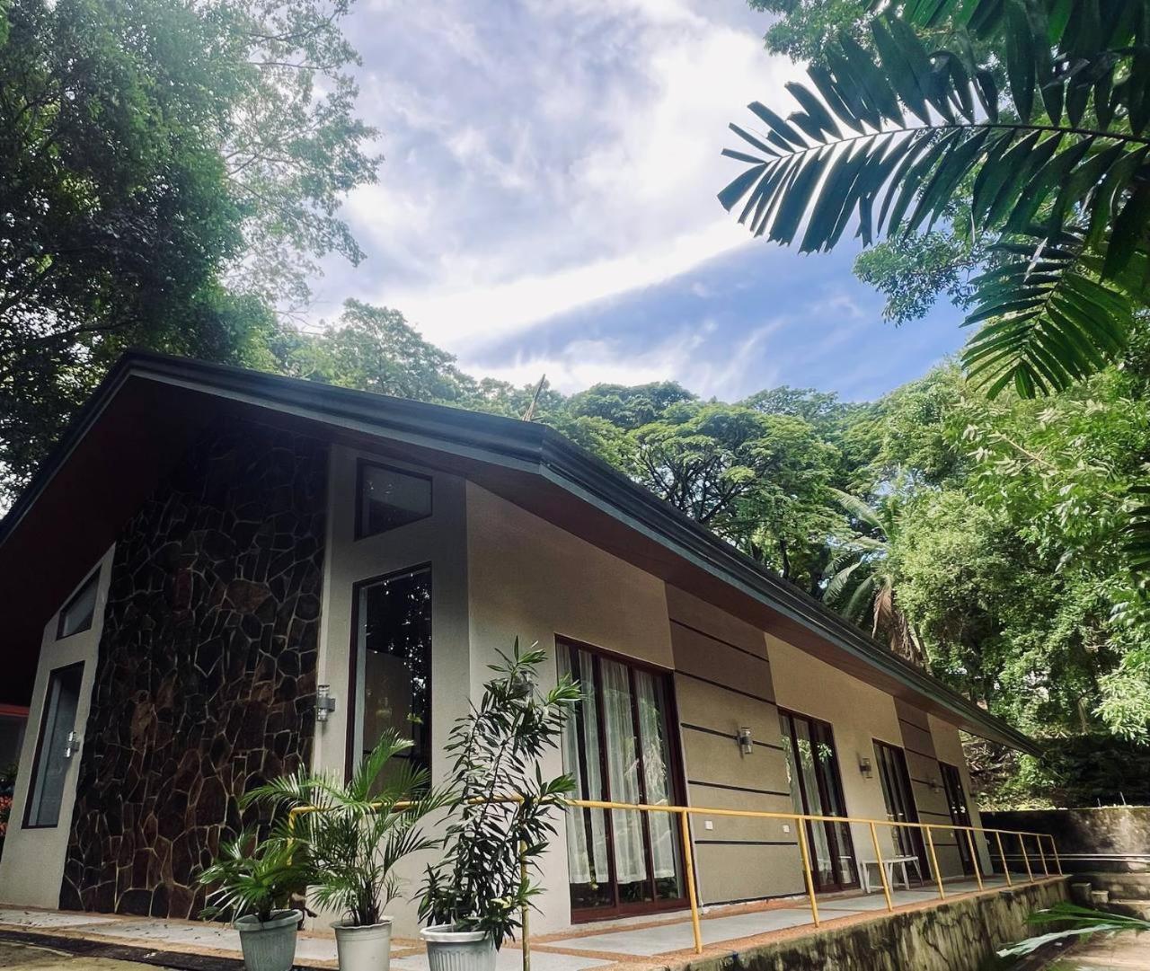 Momarco Forest Cove Tanay Extérieur photo
