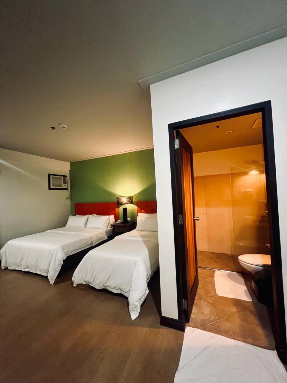 Momarco Forest Cove Tanay Extérieur photo